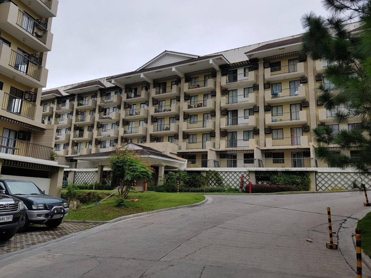 Heart Of The City Studio With Balcony Davao Exterior foto